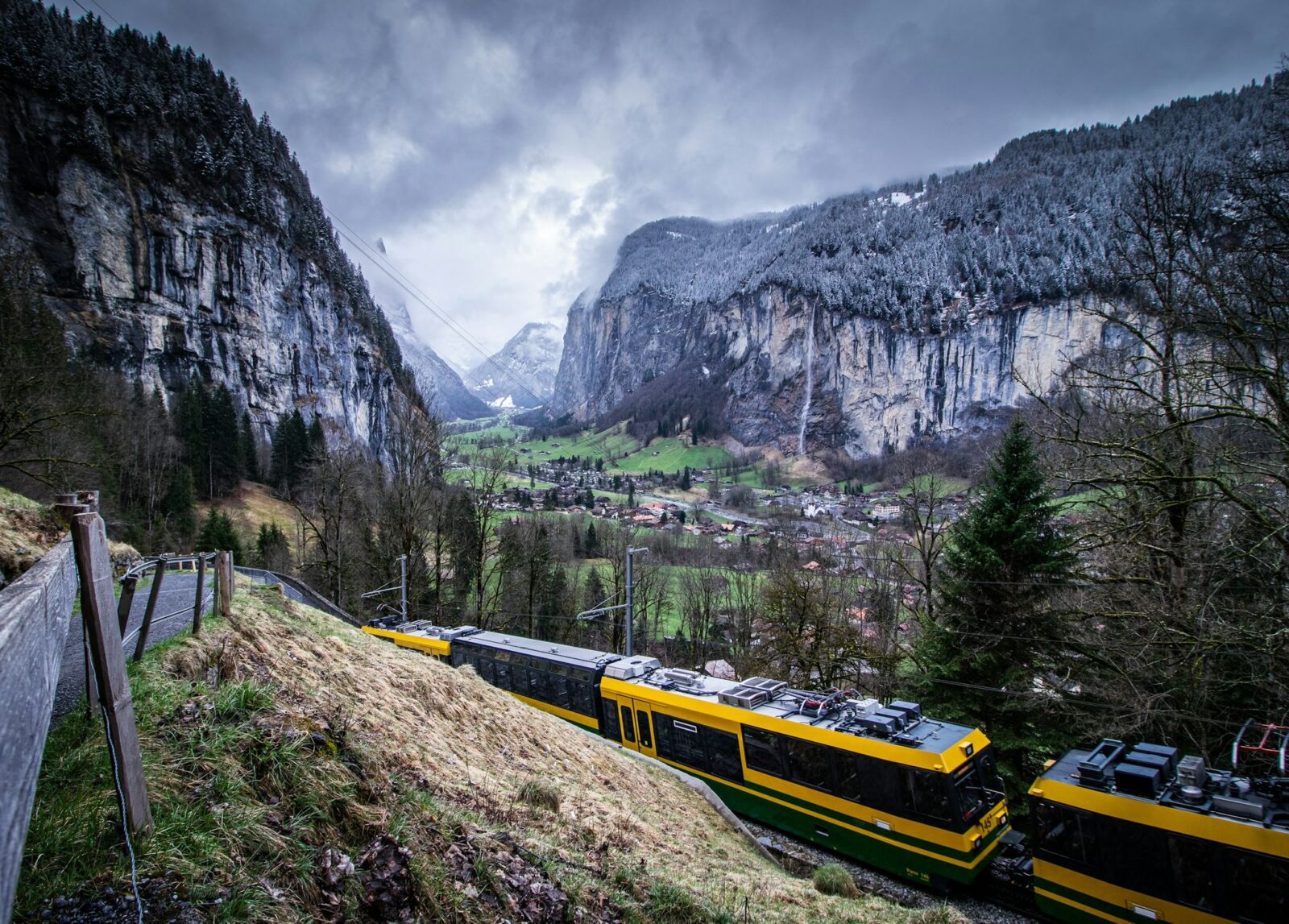 Best European Train Routes for First-Time Travelers